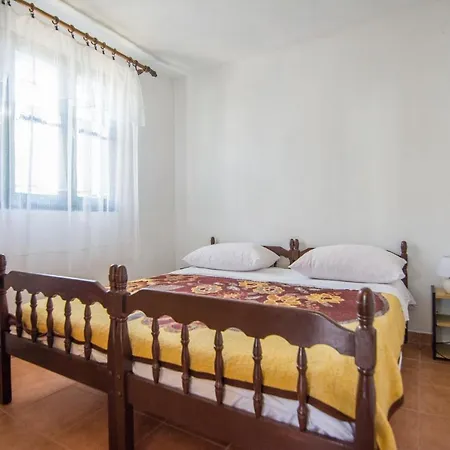 Secluded Fisherman's Cove Ladjin - Landjin, Pasman - 8500 Holiday home Tkon