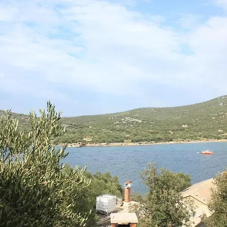 Secluded Fisherman's Cove Ladjin - Landjin, Pasman - 8500 펜션 *