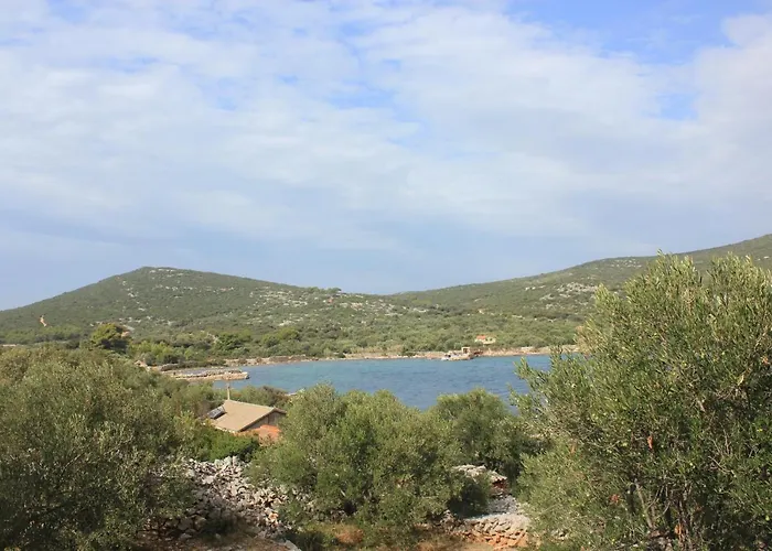 펜션 Secluded Fisherman's Cove Ladjin - Landjin, Pasman - 8500 *